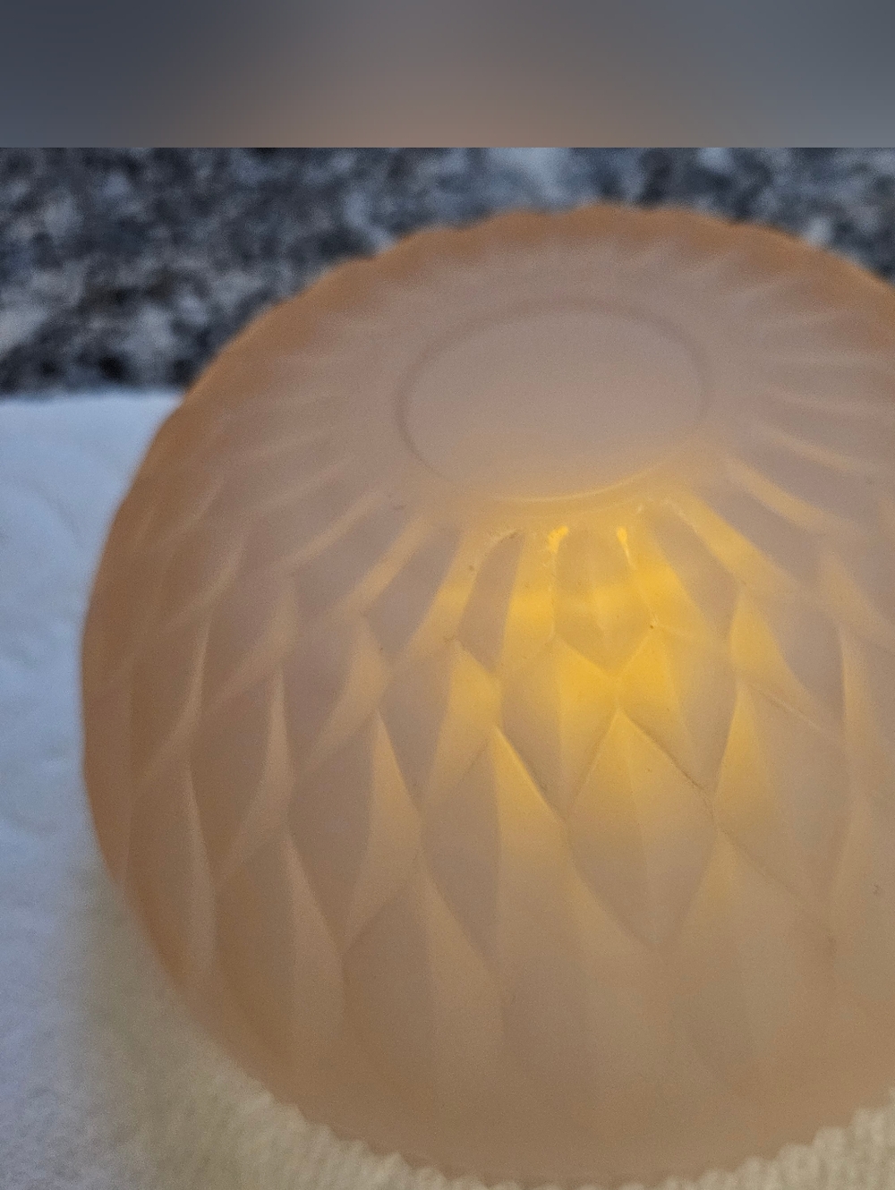 Vintage Indiana Glass Fary Lamp - Picture 4 of 5